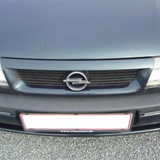 Opel Vectra 2,0i
