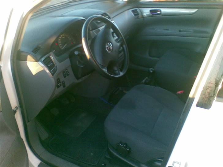 Toyota Sportsvan D4D (Solgt) billede 5