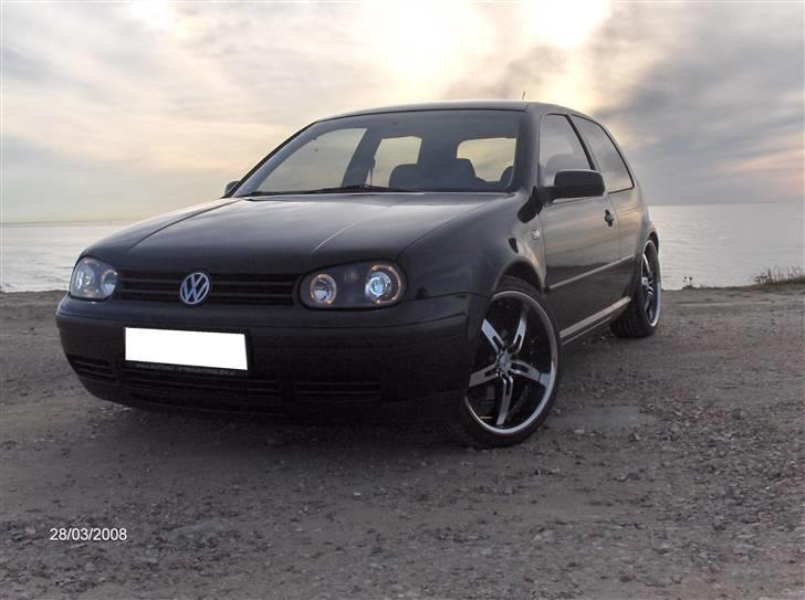 VW Golf 4 billede 1