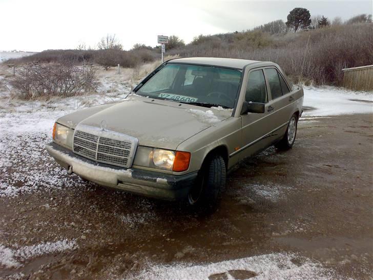 Mercedes Benz 190E BRABUS *SOLGT* - sne-ræs er nu altid godt billede 10