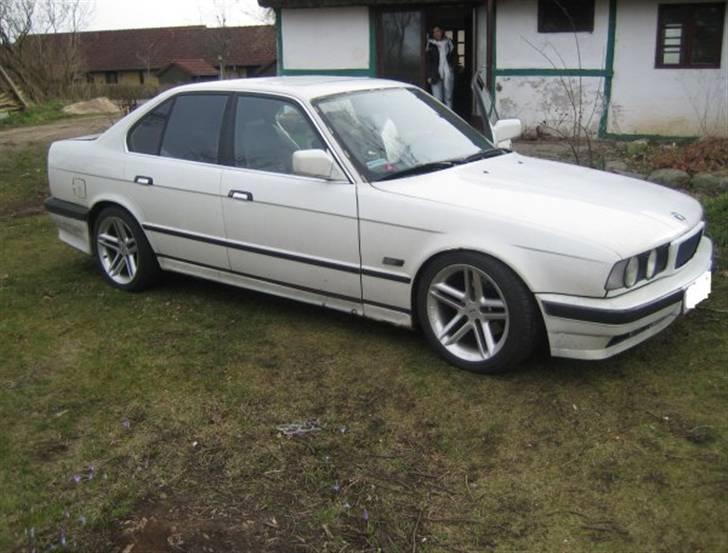 BMW 525 12v (SOLGT) billede 14