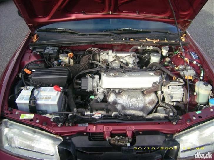 Honda Accord - motorrum    Honda Accord 2,0 ils billede 9