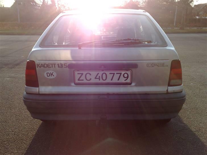 Opel Kadett 1,3 S LS SOLGT ! billede 6