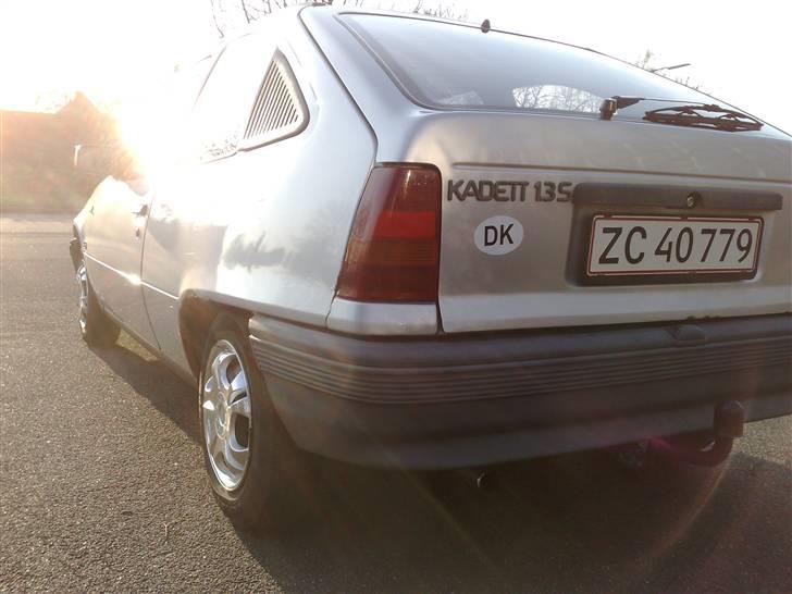 Opel Kadett 1,3 S LS SOLGT ! billede 10