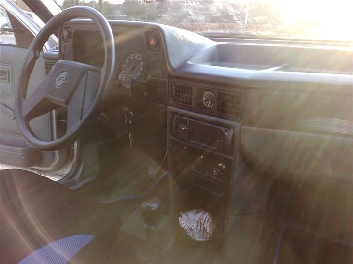 Opel Kadett 1,3 S LS SOLGT ! billede 18