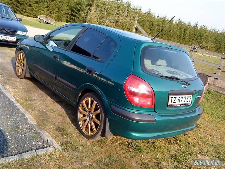 Nissan almera turbo - bagfra billede 3