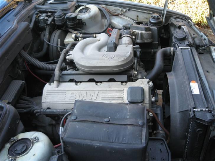 BMW 518i E34 byttet billede 4