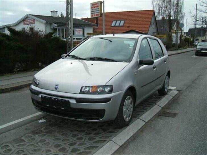 Fiat Fiat Punto 1,2 Estiva 80 billede 1