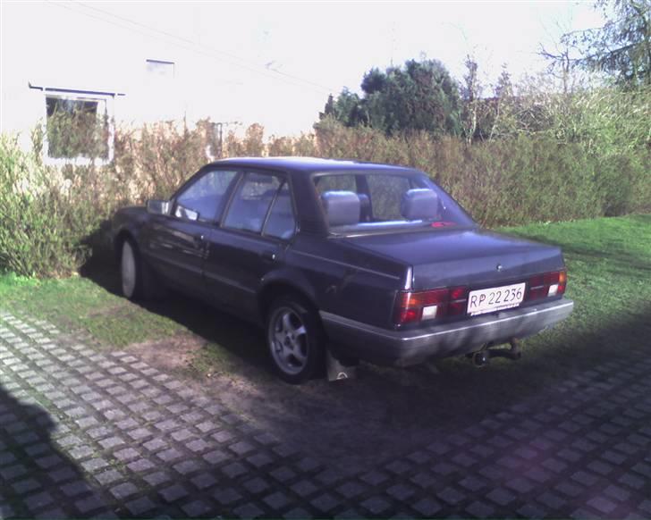 Opel ascona - så fik den borbet:D nice billede 2