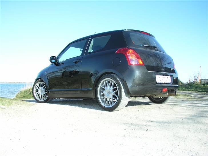 Suzuki Swift {SOLGT] billede 6