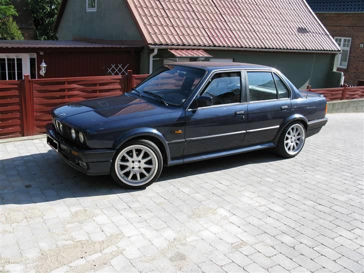 BMW 325 IAX ( SOLGT ) - De nye hjul, lige ankommet idag D. 19.05.2008 billede 2