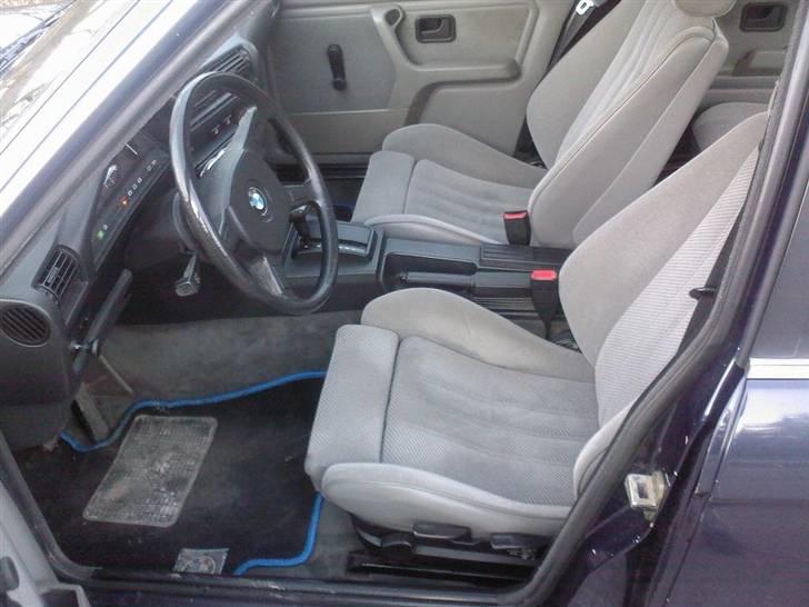 BMW 325 IAX ( SOLGT ) billede 5