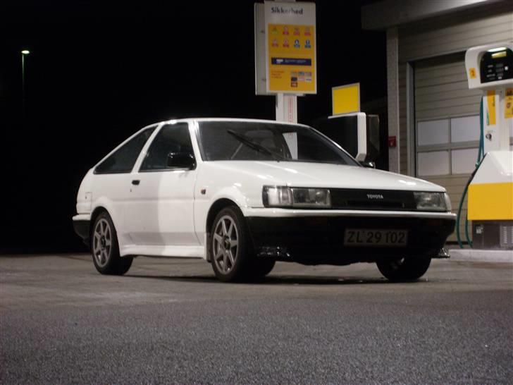 Toyota Corolla AE86 (Solgt) billede 1