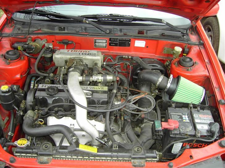 Hyundai Scoupe GT Turbo - Ja jeg ved godt at motorrummet trænger til en rengøring hehe billede 7