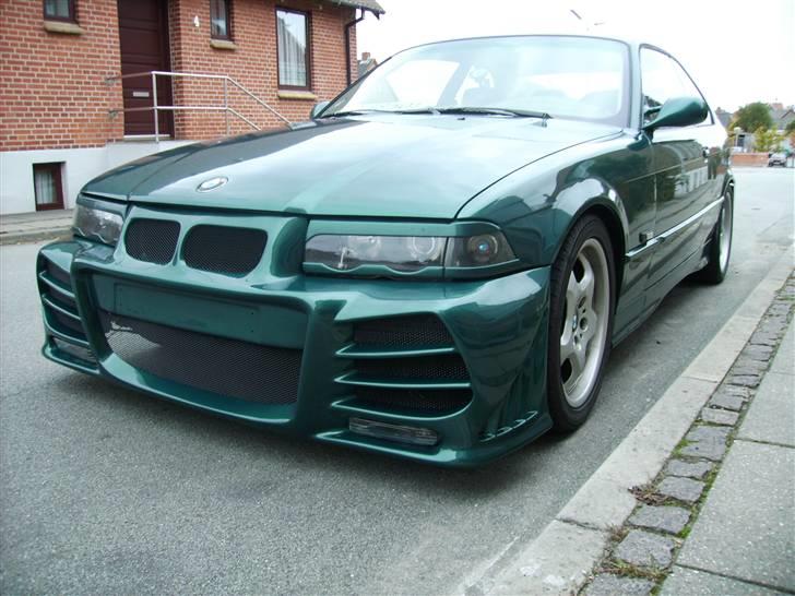 BMW E36 320i coupe billede 2