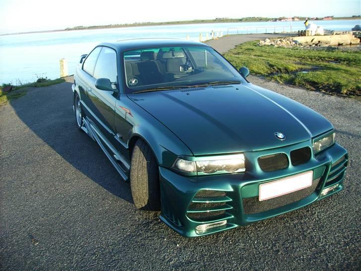 BMW E36 320i coupe billede 8