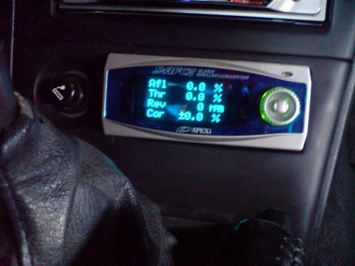 Nissan SKYLINE R33  "SOLGT" - Apexi SAFC bygget ind istedet for askebærget. billede 6