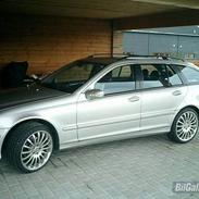 Mercedes Benz C270T CDI Avantgarde 19"