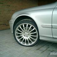 Mercedes Benz C270T CDI Avantgarde 19"