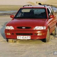 Ford escort st sport