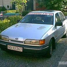 Ford Scorpio 2,8i V6 GL
