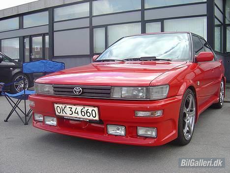 Toyota corolla Glassback *SOLGT* billede 1