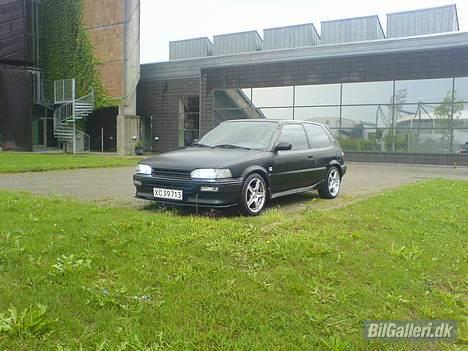 Toyota Corolla - Totalskadet billede 1