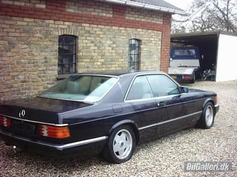 Mercedes Benz 560 sec billede 2