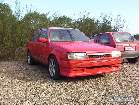 Mazda 323 BF - Rust er lavet, bilen er næsten færdig poleret. billede 9