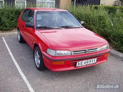 Toyota Corolla XLI >SOLGT< - "uoriginale øjenskygger" billede 4