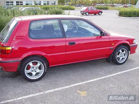 Toyota Corolla XLI >SOLGT< - Fælgene er smidt på...total geil..! billede 5