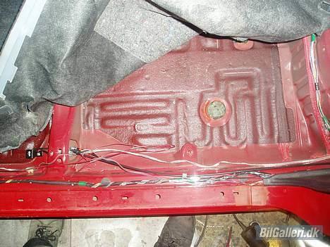 Toyota Corolla XLI >SOLGT< - Rust på denne bil er en by i Rusland! (næsten) ;-) billede 6