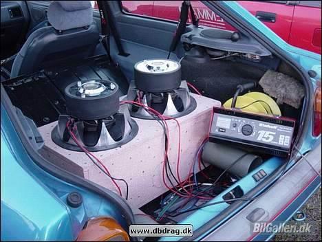 Ford Escort *solgt* - sådan ser mit anlæg ud når jeg er til dB drag billede 8