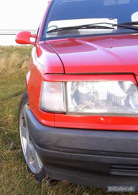 Peugeot 309 billede 4