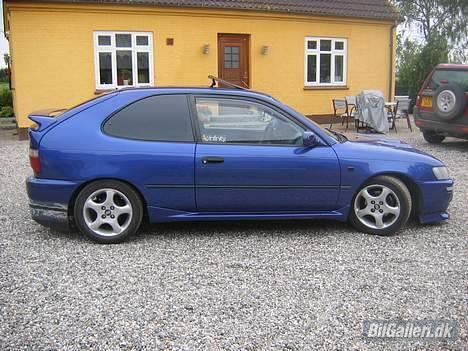 Toyota Corolla 20V min gamle bil billede 7