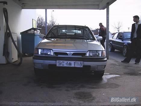 Nissan sunny  " solgt" - et mere fra da jeg købte den!!! billede 3