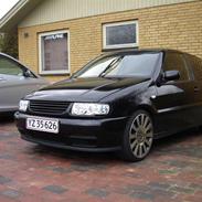 VW polo 16v solgt 