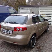 Chevrolet lacetti 1,8 cdx