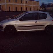 Peugeot 206 xrd 1.9 DØD