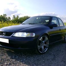 Opel Vectra b SOLGT