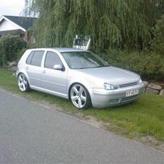 VW Golf  solgt