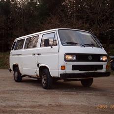 VW Bus / Caravelle T3