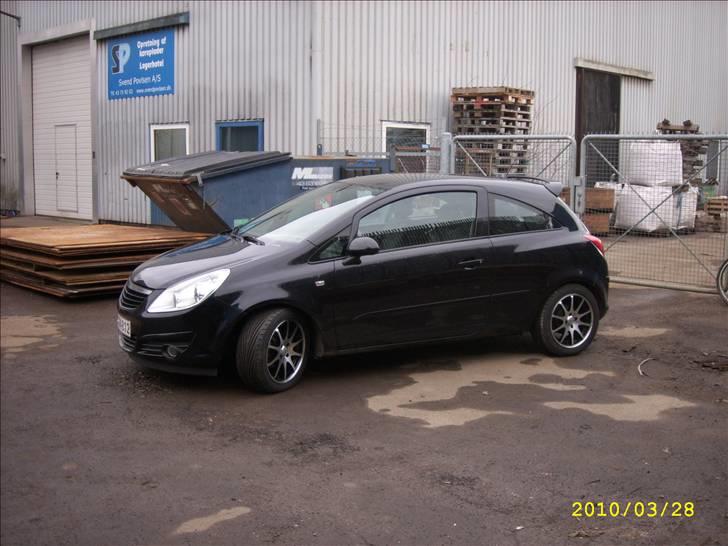 Opel Corsa 1,2 billede 1