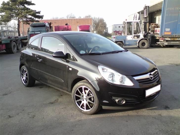 Opel Corsa 1,2 billede 2