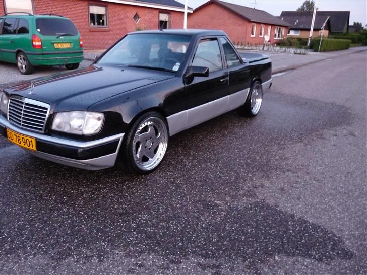 Mercedes Benz 300E pick up billede 1