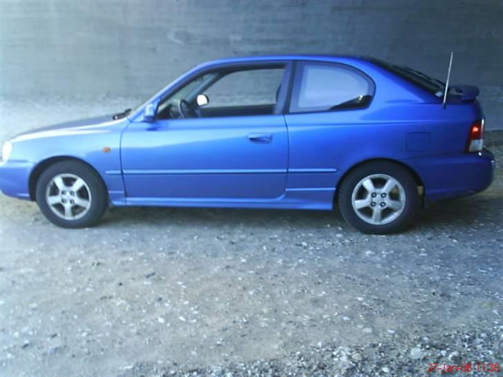 Hyundai accent gt sport SOLGT billede 3