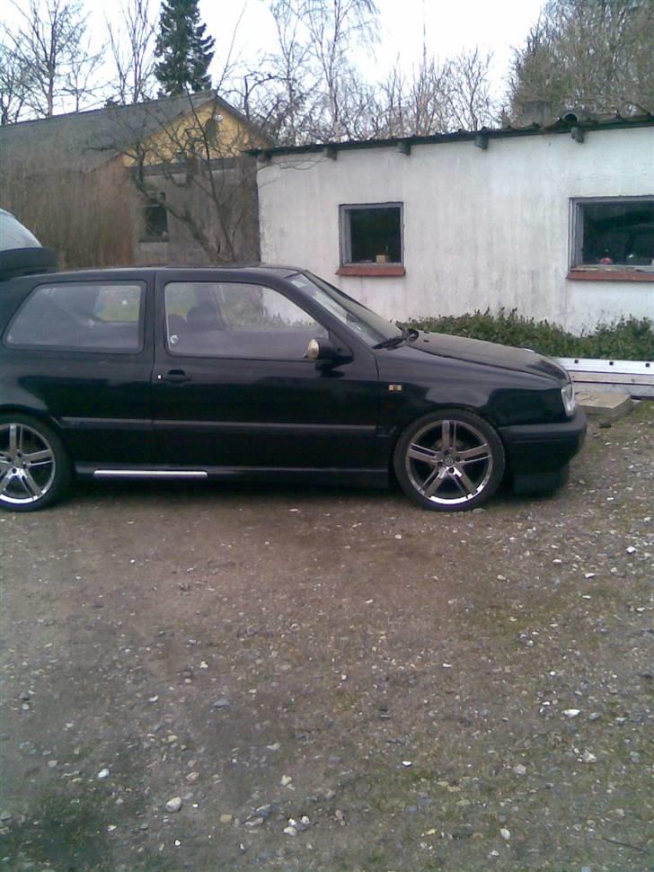 VW Golf l l l SOLGT billede 19