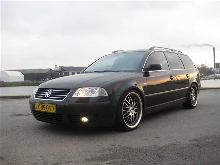 VW Passat Trendline - Med solfilm billede 1