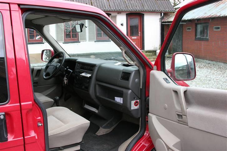 VW Caravelle billede 4