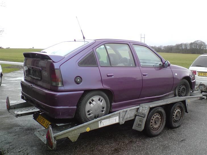 Opel Kadett e gsi 16v. Skrotte billede 3